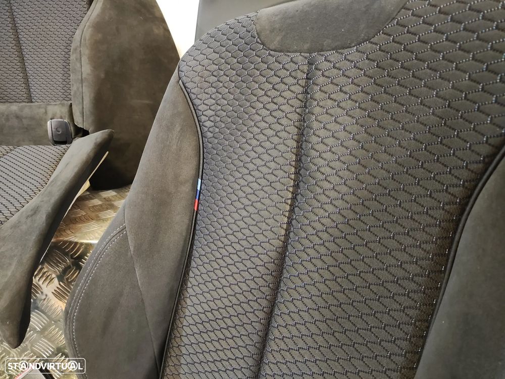BANCOS TECIDO E ALCÂNTARABMW SERIE 1 F21 PACK M - 15