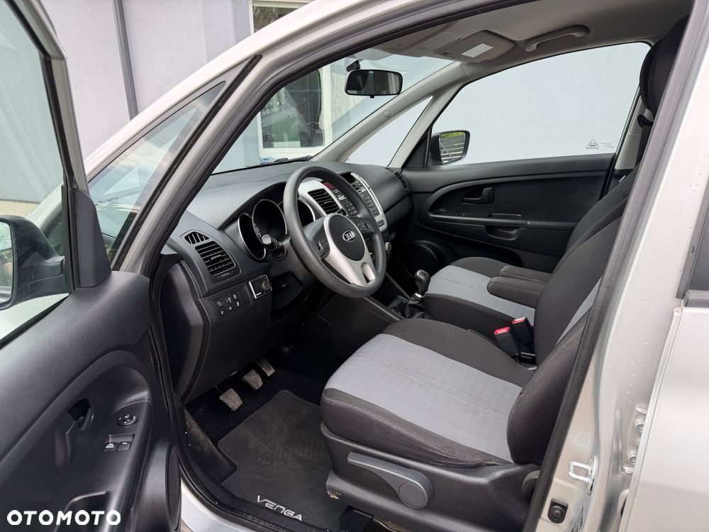 Kia Venga 1.6 CRDi 128 ISG Vision - 6