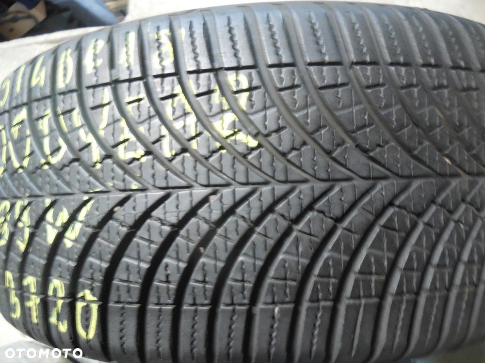 OPONA POJEDYNKA 215/40R18 GOODYEAR VECTOR 4 SEASON GEN3 DOT 3720 7.8MM - 2