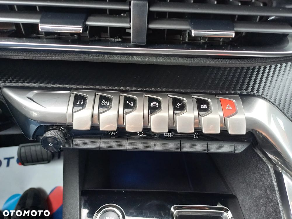 Peugeot 3008 BlueHDi 130 Stop & Start EAT8 Active Business-Paket - 32