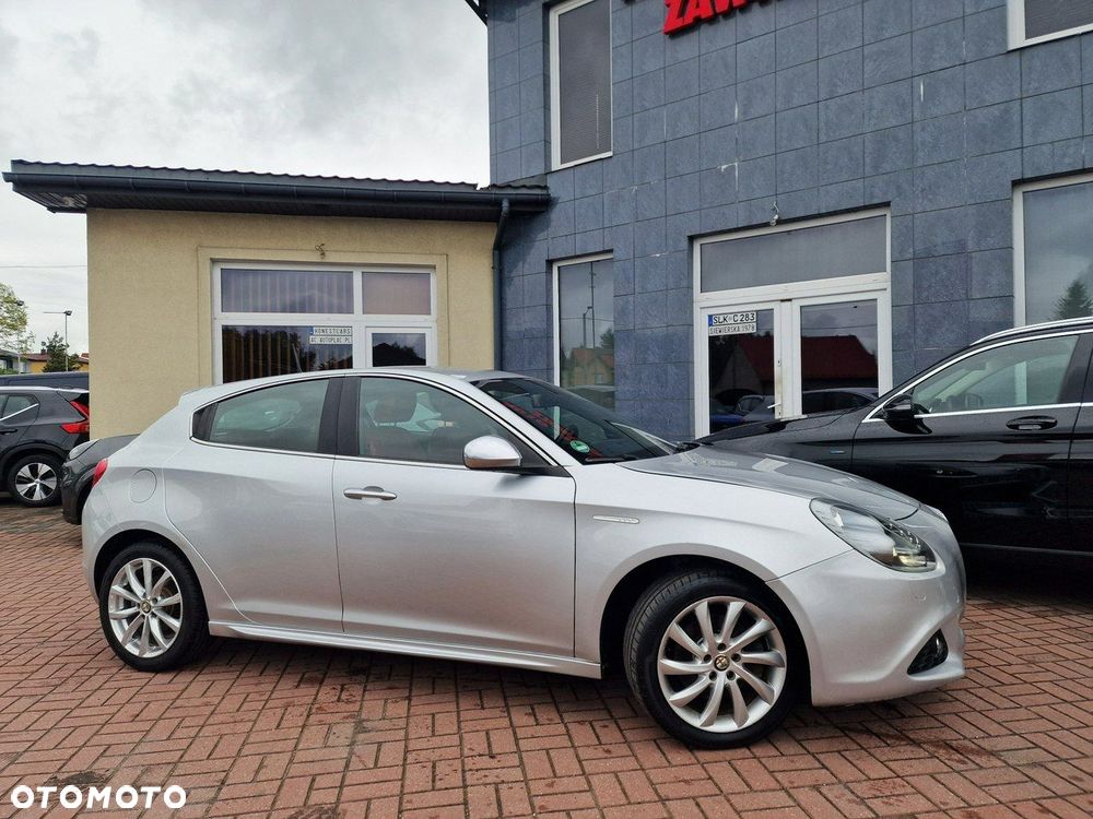 Alfa Romeo Giulietta - 12