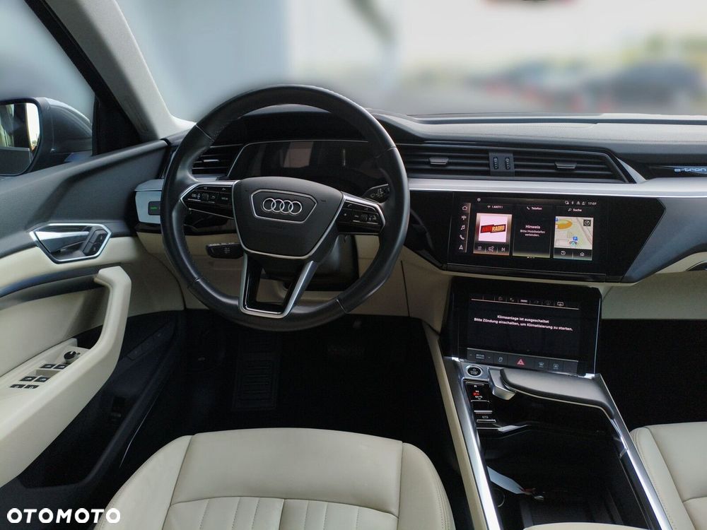 Audi e-tron 50 Quattro S Line - 16