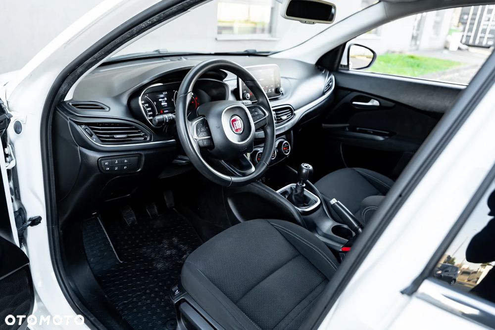 Fiat Tipo 1.4 T-Jet Lounge - 15