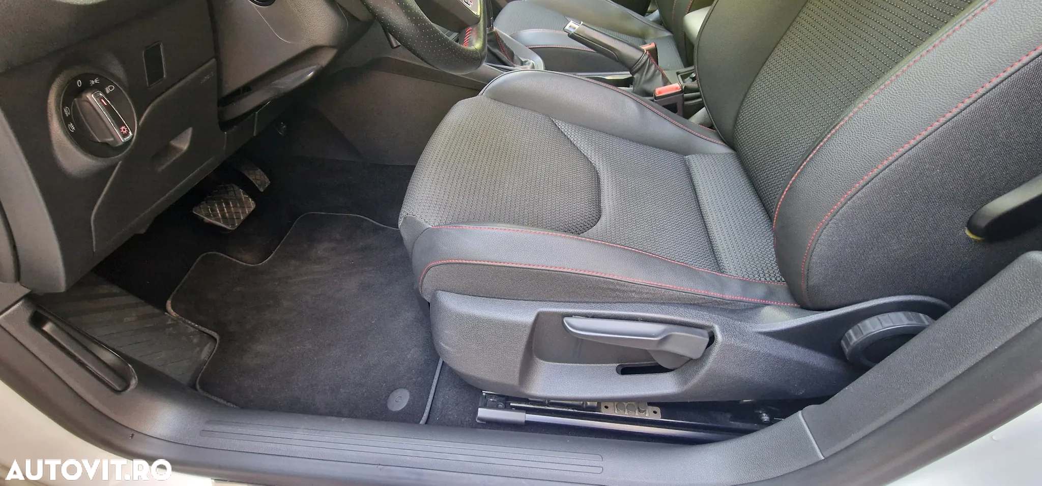 Seat Leon 2.0 TDI DPF DSG FR - 29