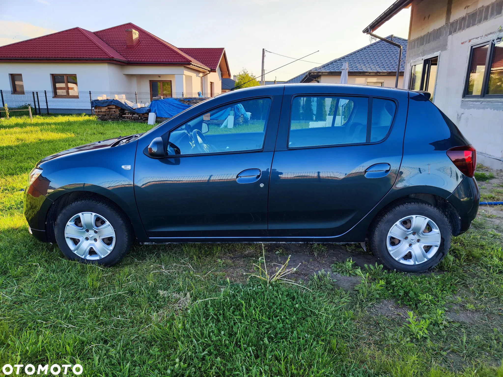 Dacia Sandero 1.0 SCe Laureate - 16