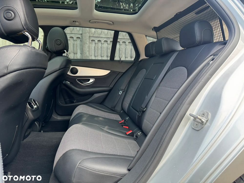 Mercedes-Benz Klasa C - 24