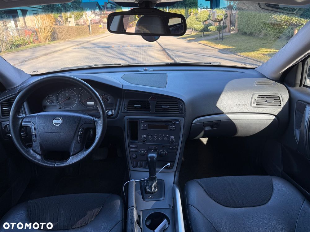 Volvo XC 70 AWD Momentum - 19