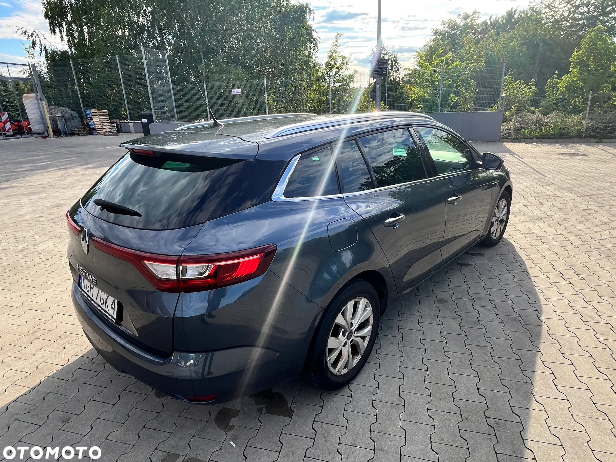 Renault Megane 1.3 TCe FAP Limited - 6