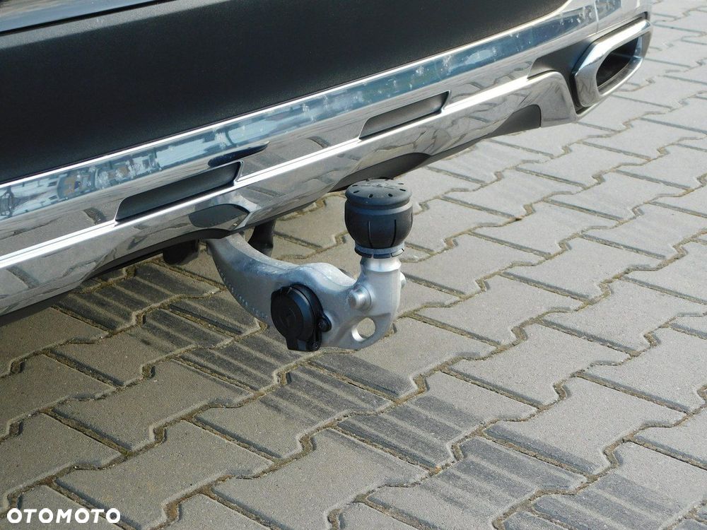 Mercedes-Benz GLC - 25