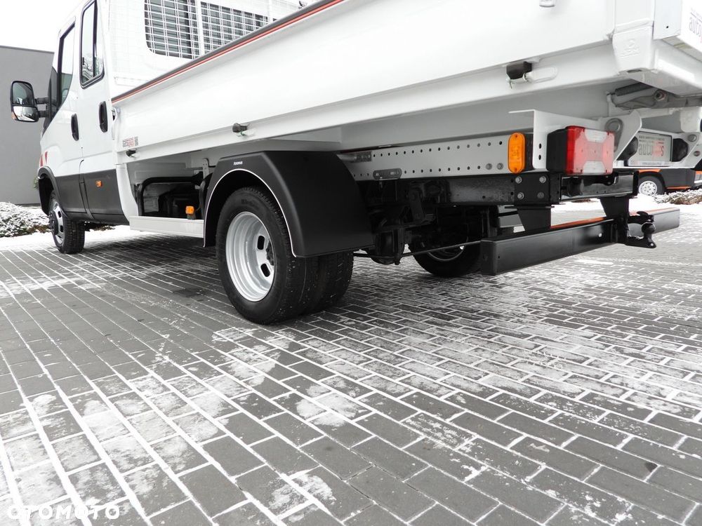 Iveco DAILY 35C16 WYWROTKA PODWÓJNA KABINA DOKA 6 MIEJSC TEMPOMAT NAWIGACJA BLIŹNIACZE KOŁA KLIMATYZACJA  160KM - 16