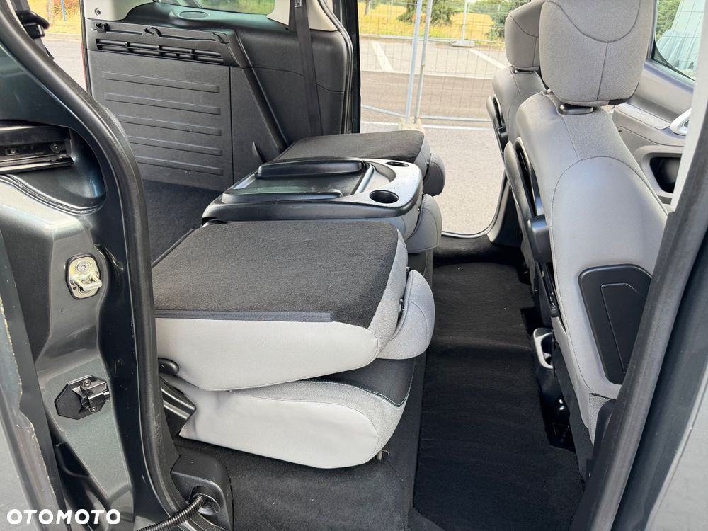 Citroën Berlingo Multispace e-HDi 90 FAP EGS6 Exclusive - 16
