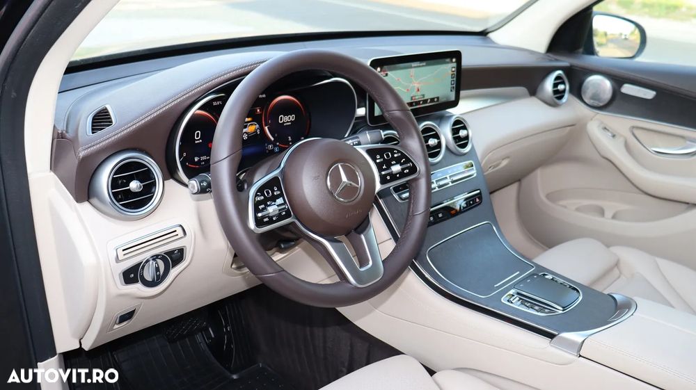 Mercedes-Benz GLC 300 d 4MATIC 9G-TRONIC Exclusive - 17