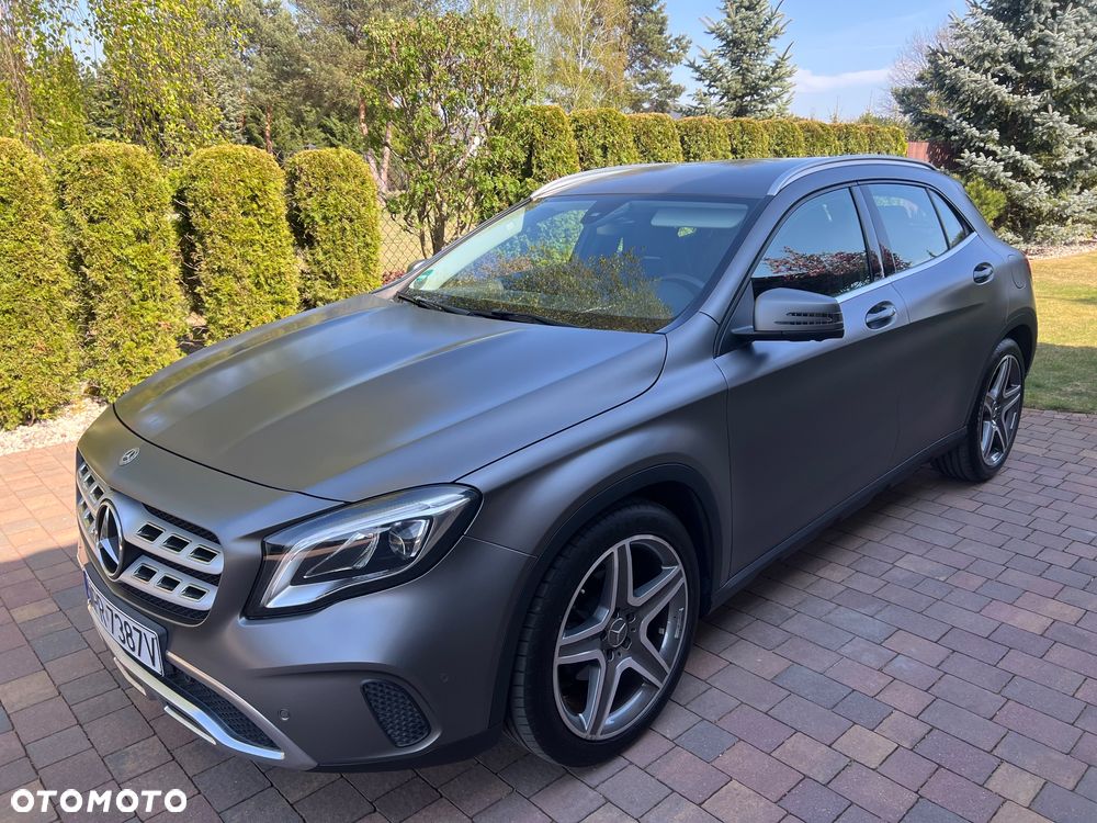 Mercedes-Benz GLA 200 7G-DCT AMG Line - 17