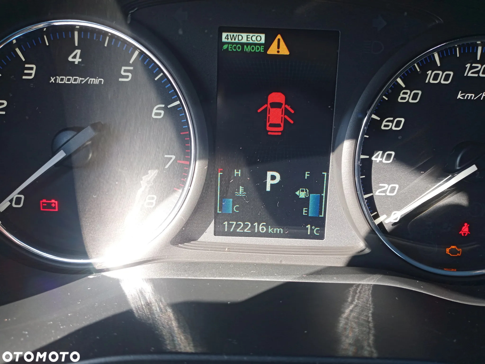 Mitsubishi Outlander - 9