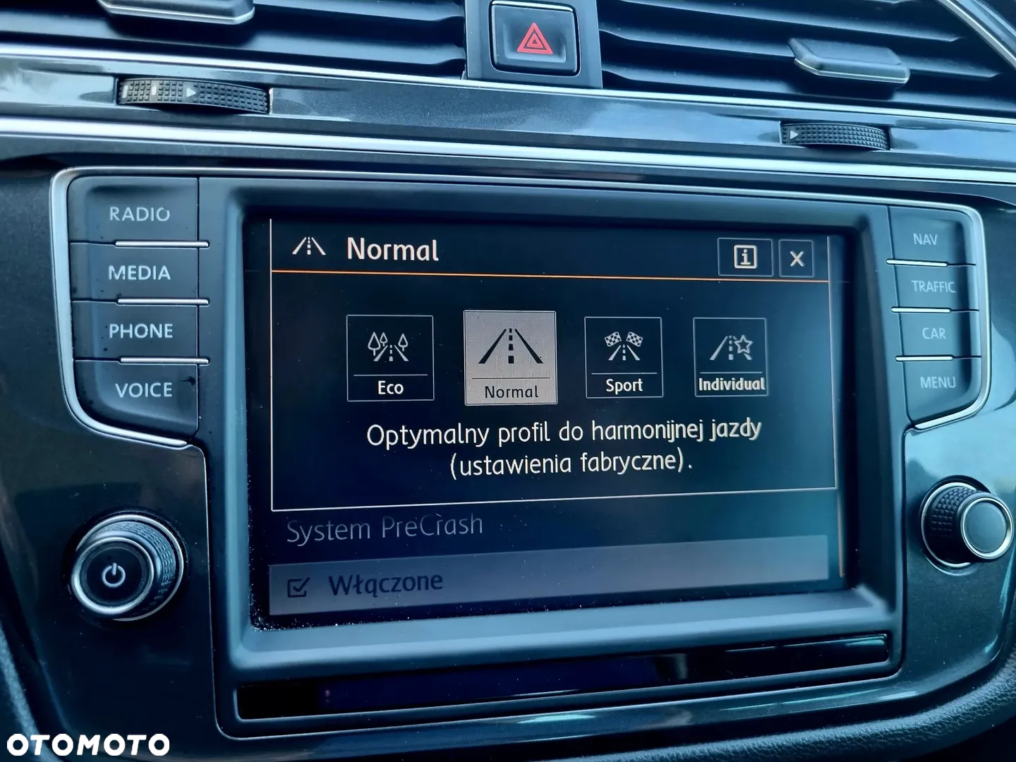 Volkswagen Tiguan 2.0 TSI 4Motion (BlueMotion Technology) DSG Comfortline - 27