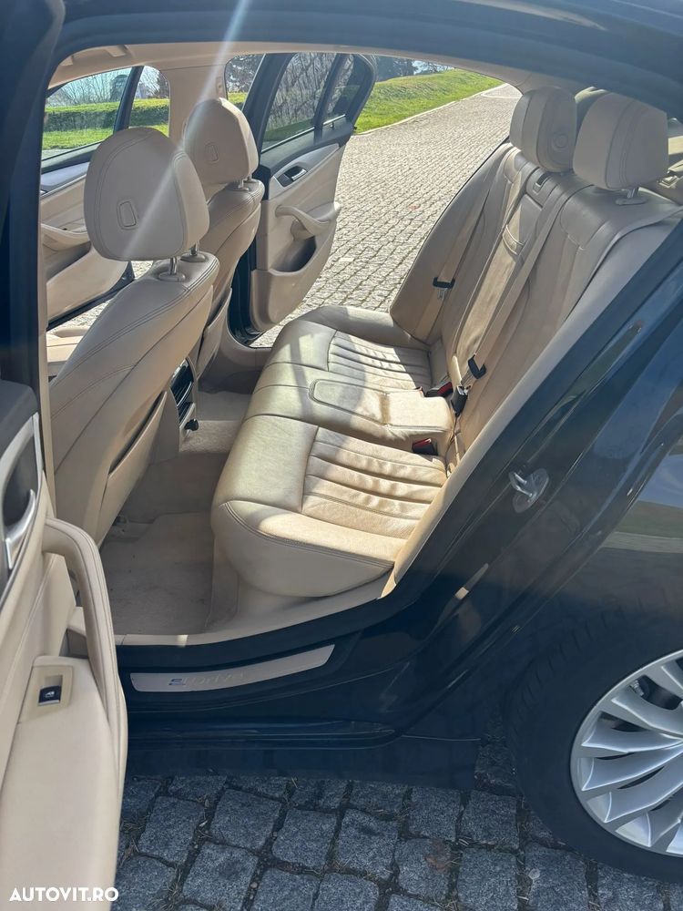 BMW Seria 5 - 10