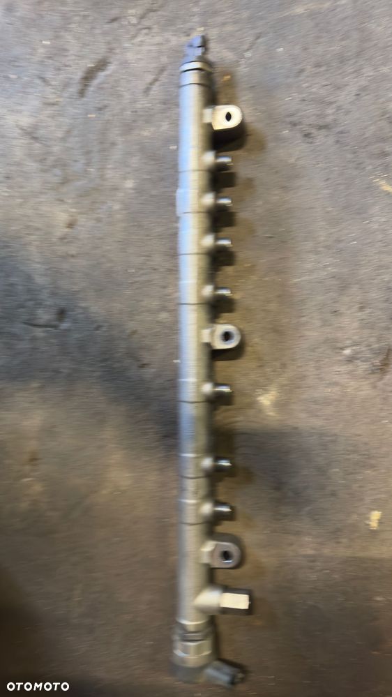 LISTWA WTRYSKOWA MAN TGX E6 51103116120 - 4