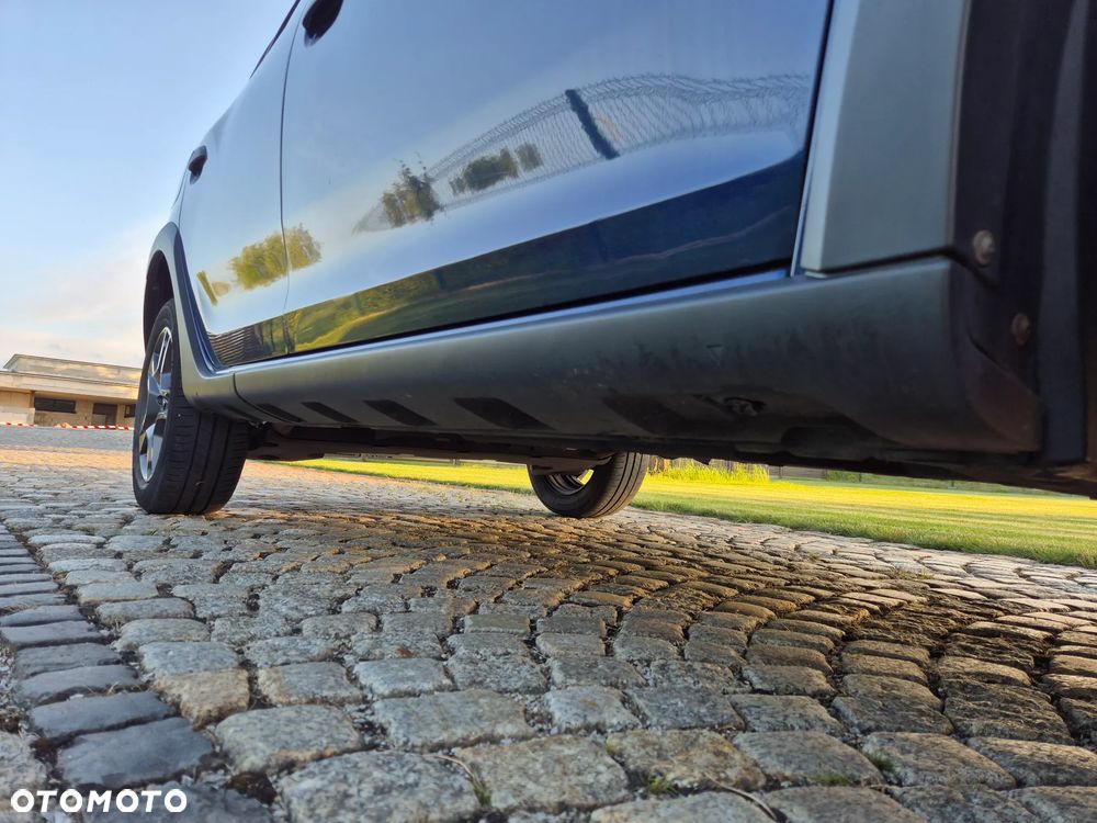 Dacia Sandero TCe 90 Celebration - 17
