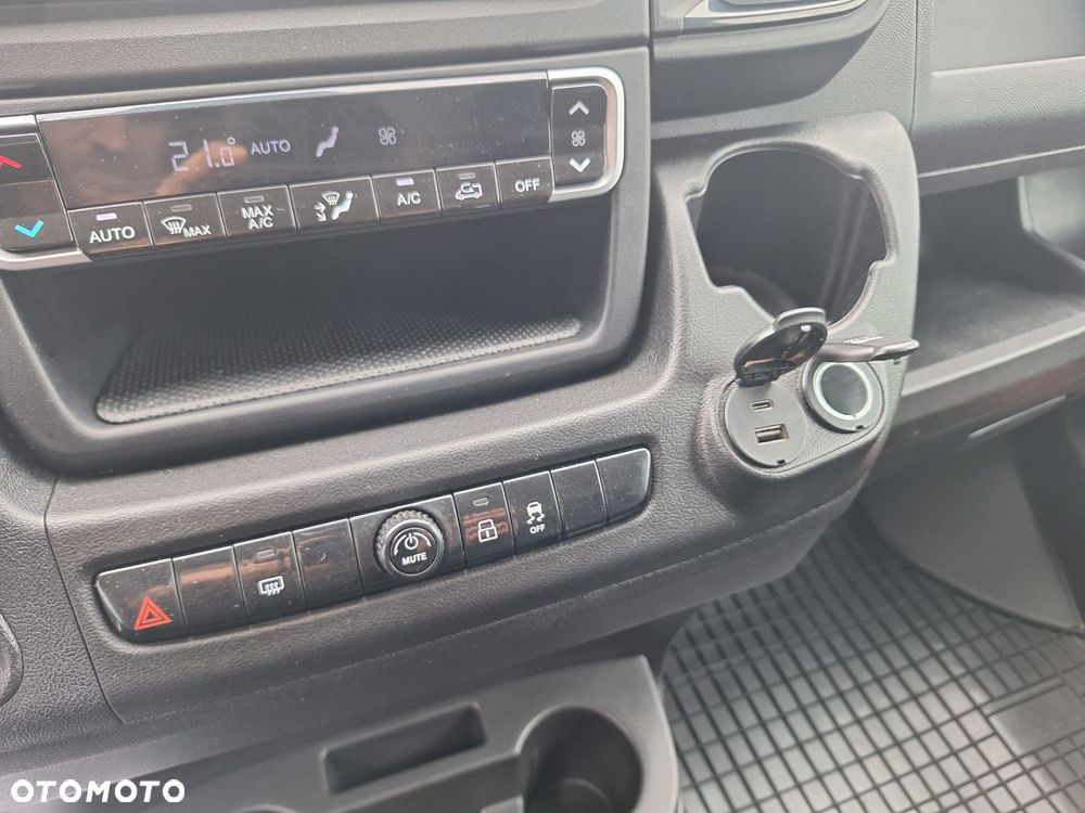 Fiat Ducato L4H3 - sklejka - max wysoki - kamera - drzwi 270 stopni - 180KM - LED - 21