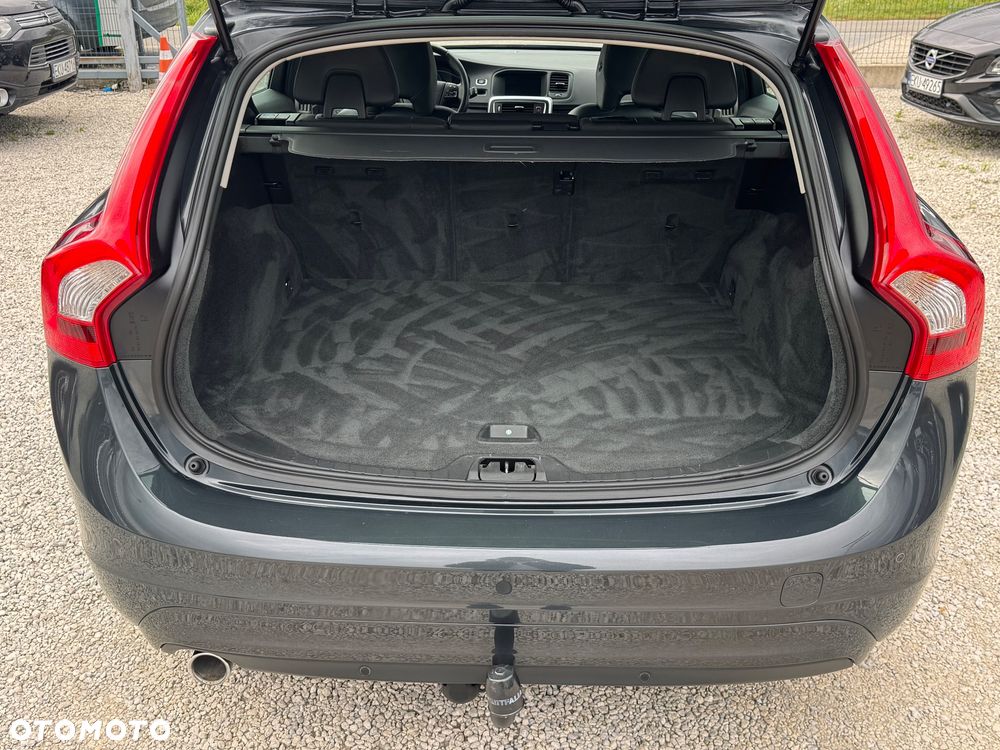 Volvo V60 DRIVe - 26