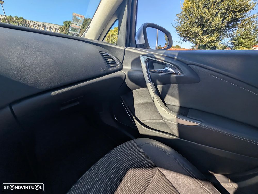 Opel Astra Sports Tourer 1.7 CDTi Cosmo - 21