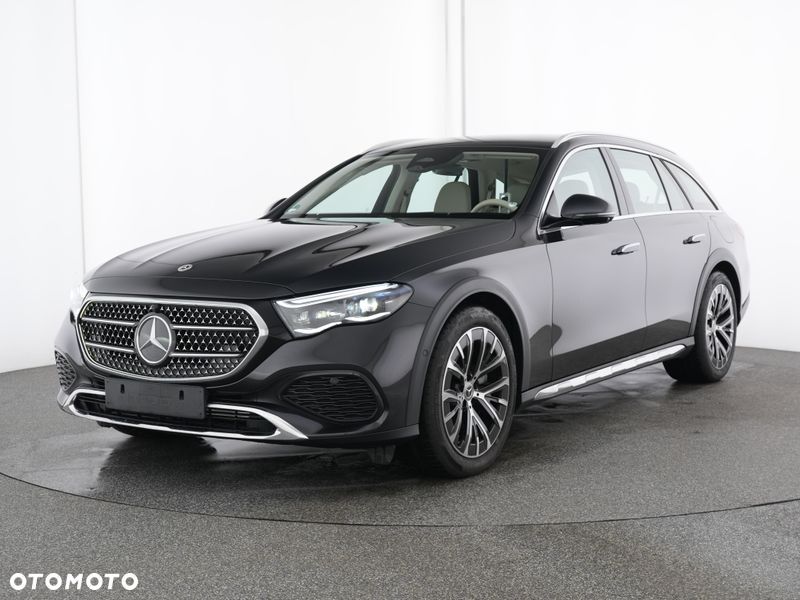Mercedes-Benz Klasa E 300 de PHEV 4-Matic All-Terrain Avantgarde 9G-Tronic - 2