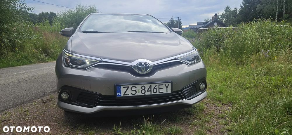 Toyota Auris 1.2 T Dynamic - 4