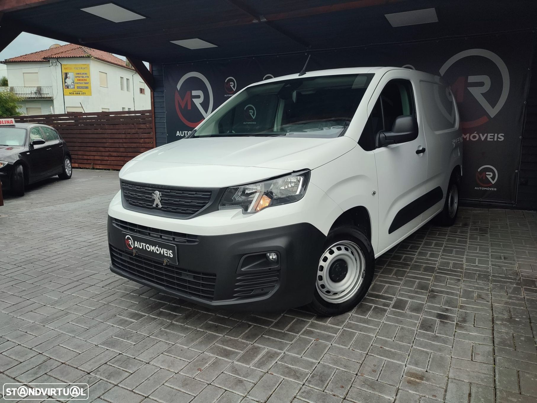 Peugeot Partner 1.5 BlueHDi Asphalt Standard - 1