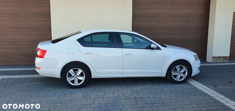 Skoda Octavia - 2