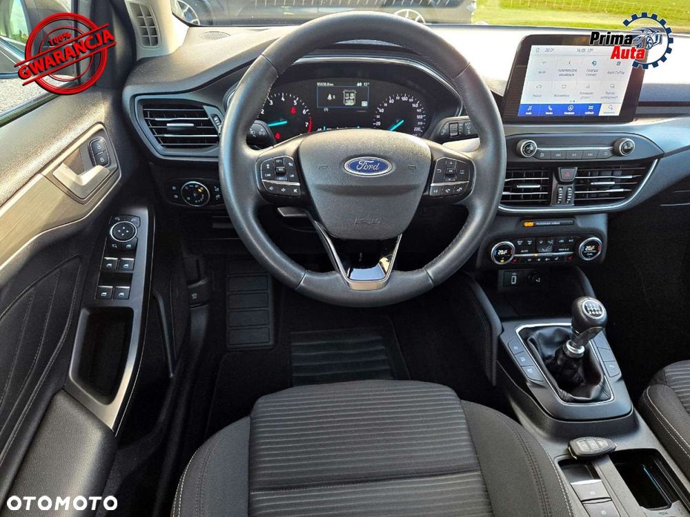 Ford Focus - 24