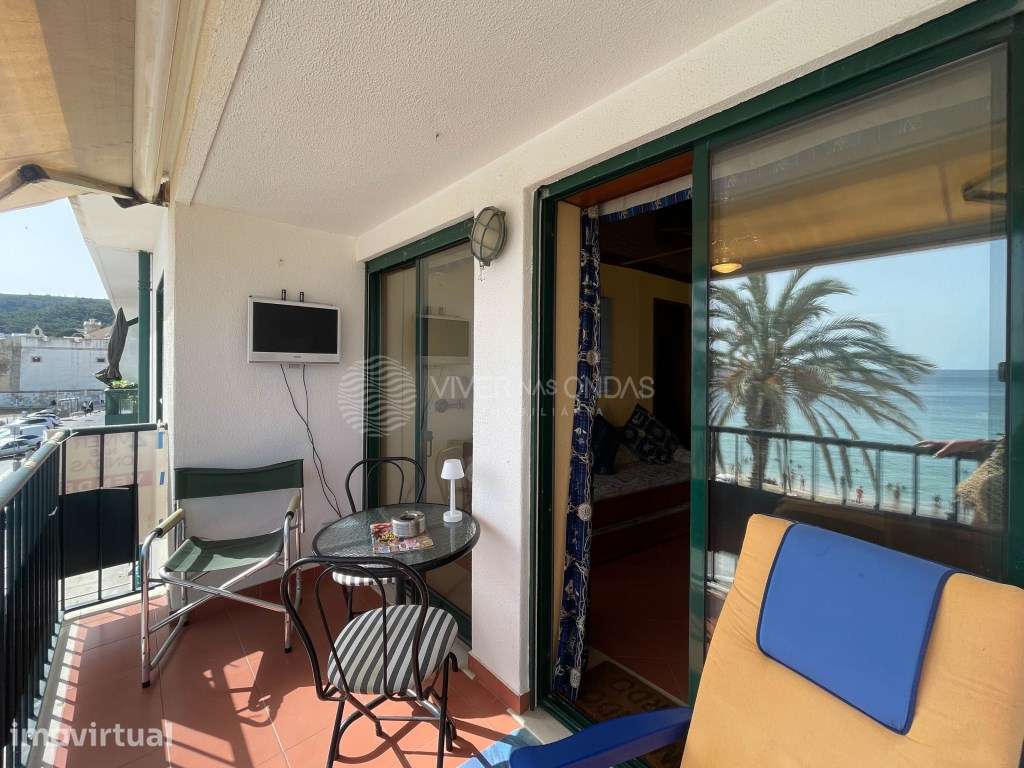 Apartamento T3+1 Exclusivo - Primeira linha de mar | Marginal Sesim... - Grande imagem: 4/40