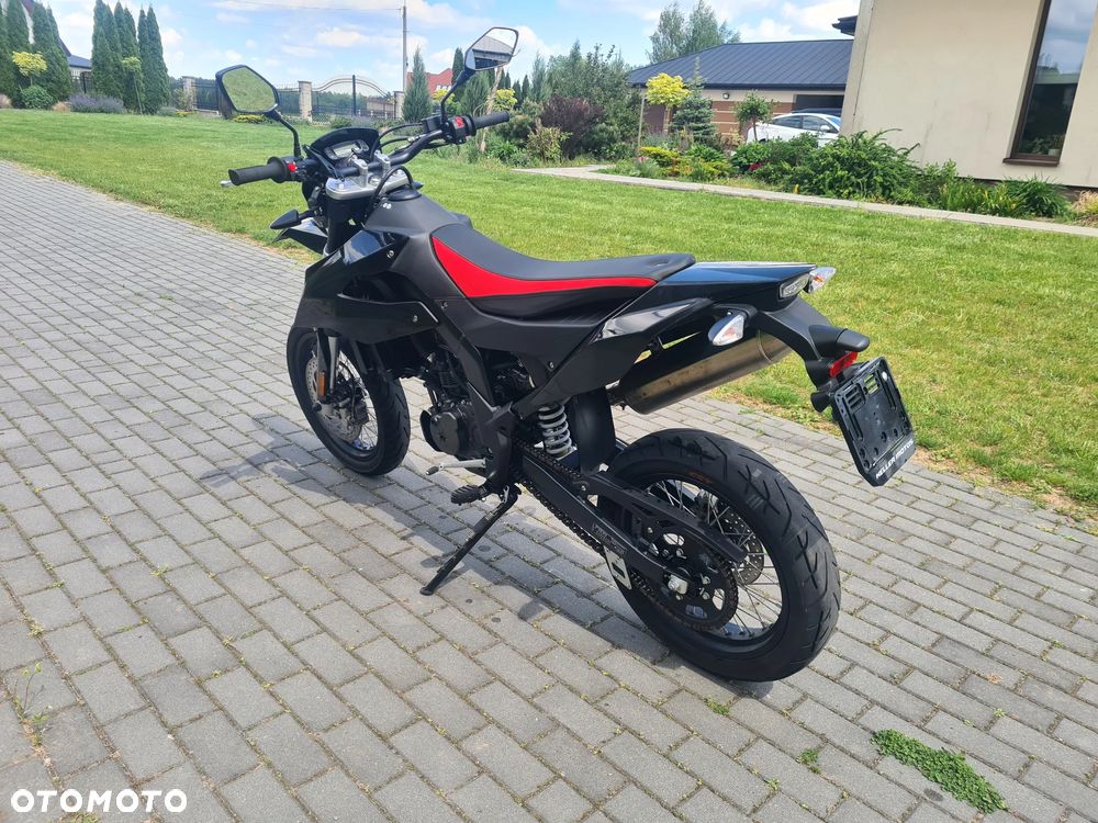 Aprilia SX - 4