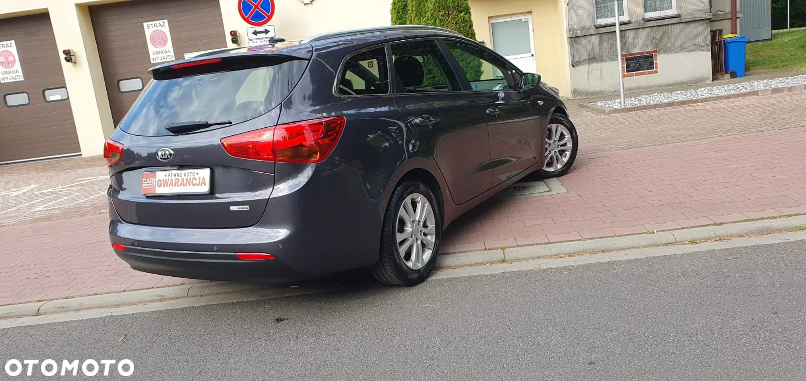 Kia Ceed 1.6 GDI SW ISG Spirit - 28