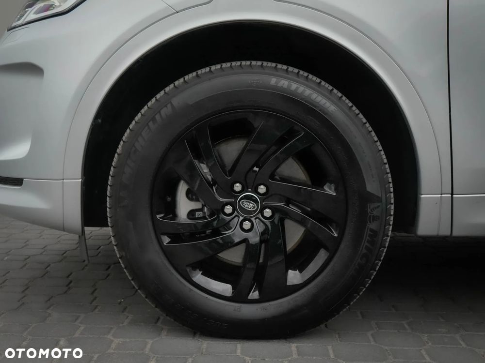 Land Rover Discovery Sport - 8