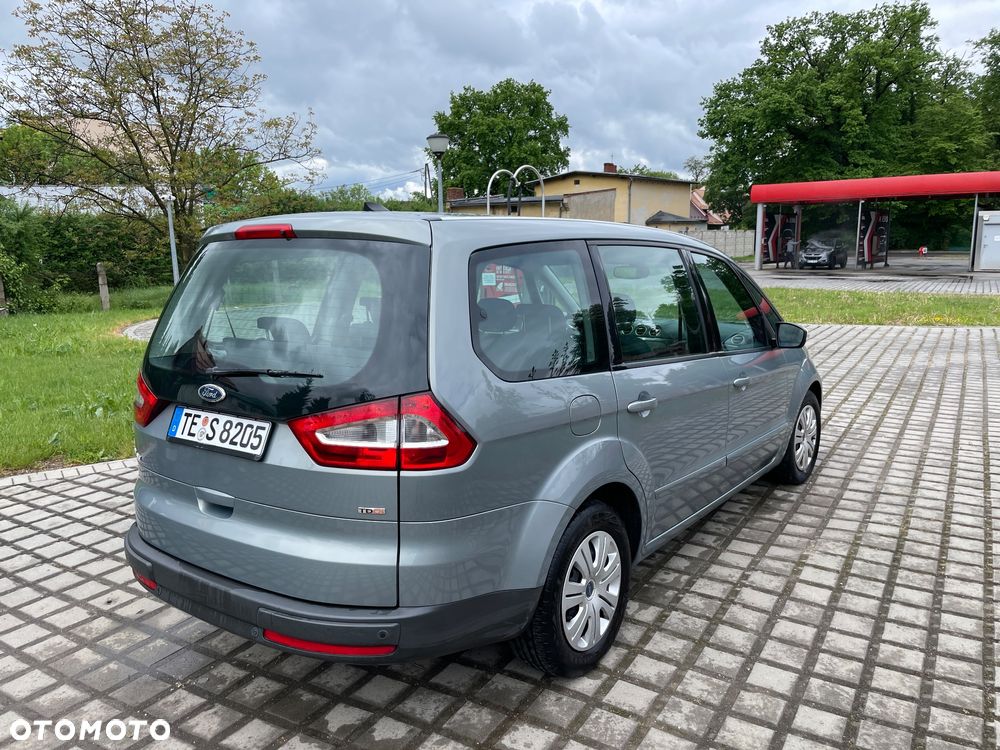 Ford Galaxy 2.0 TDCi DPF Ambiente - 6