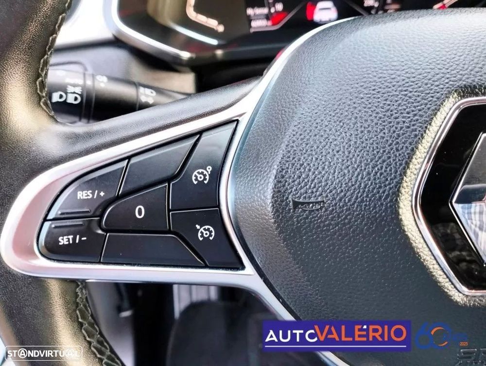 Renault Captur 1.0 TCe Intens - 17