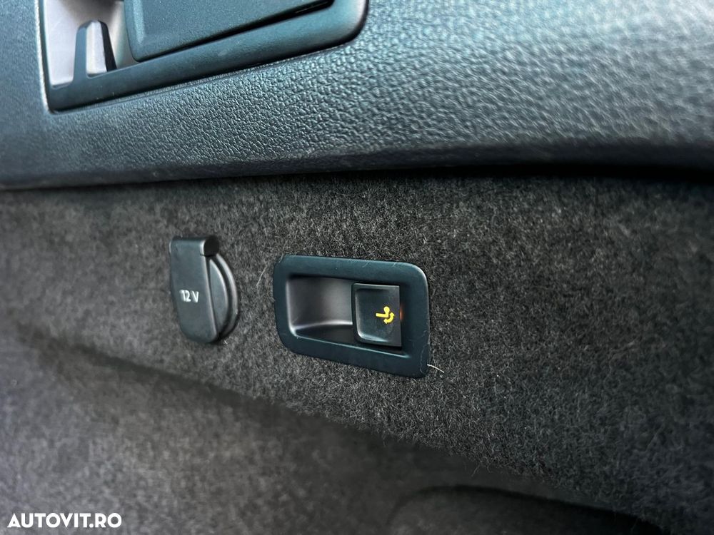 Volkswagen Passat Alltrack - 36