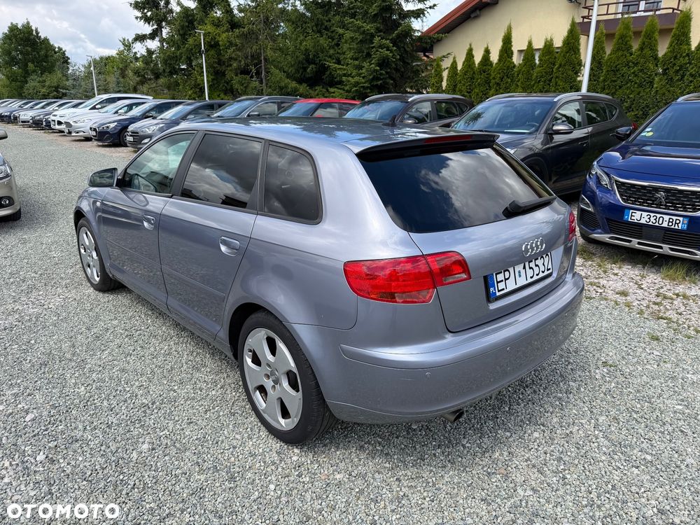 Audi A3 Sportback 1.6 S line Sportpaket plus - 15