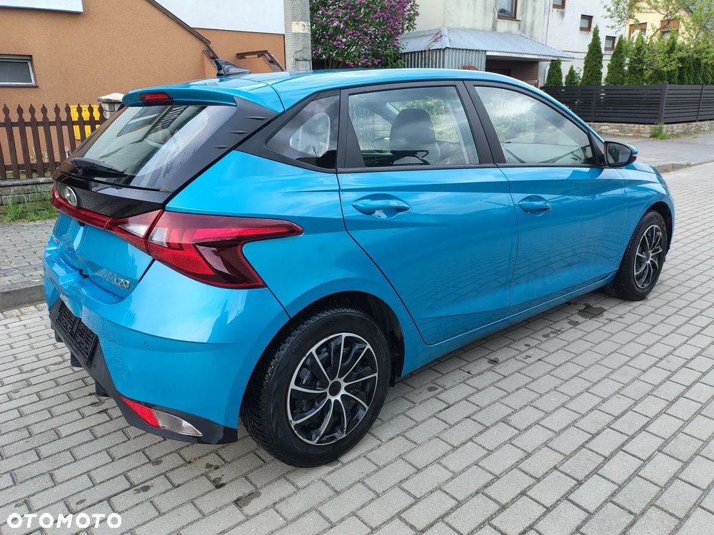 Hyundai i20 - 11