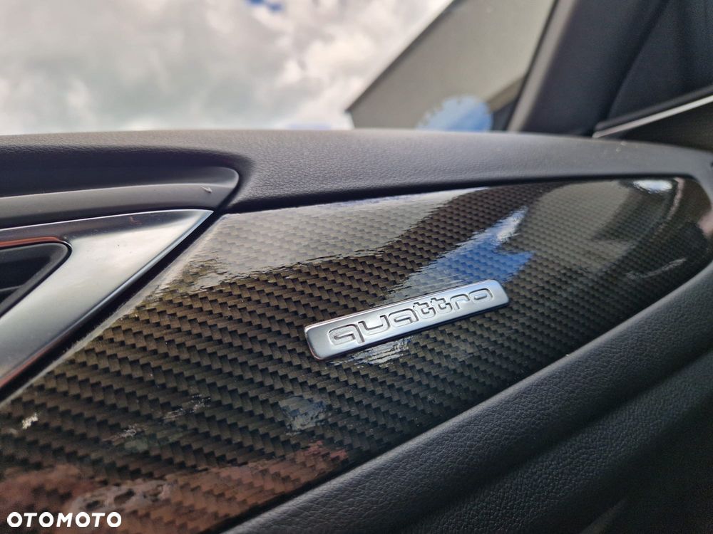 Audi A6 Avant 3.0 TDI DPF quattro tiptronic sport selection - 14