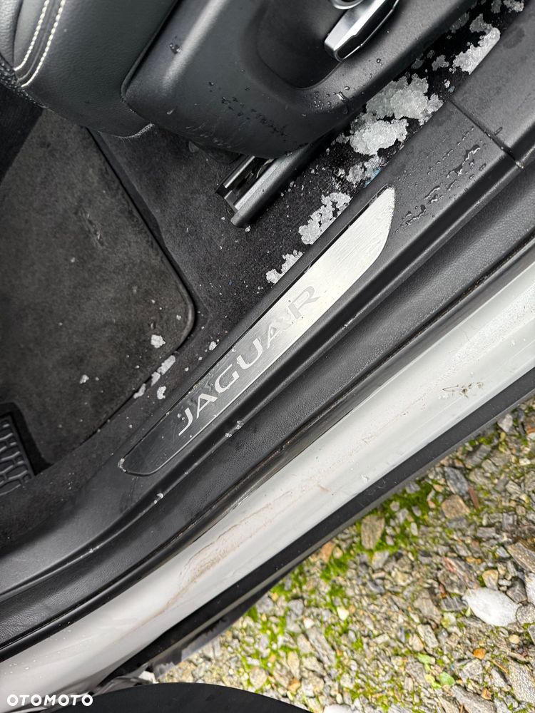 Jaguar I-Pace EV400 AWD R-DYNAMIC HSE - 23