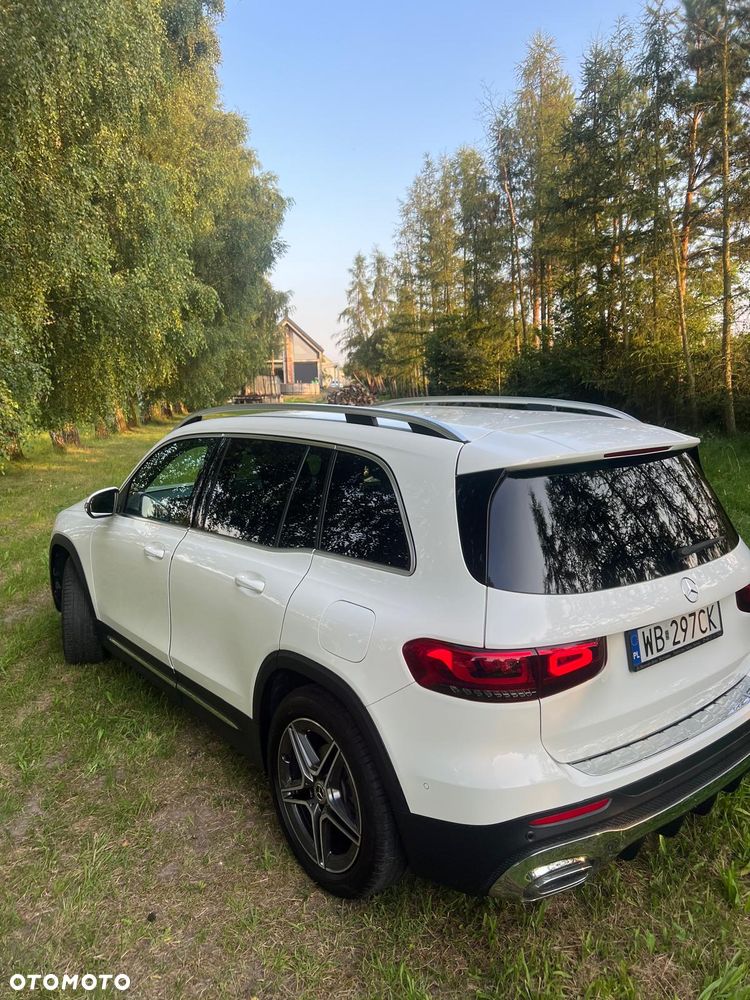 Mercedes-Benz GLB 200 4-Matic AMG Line 8G-DCT - 2