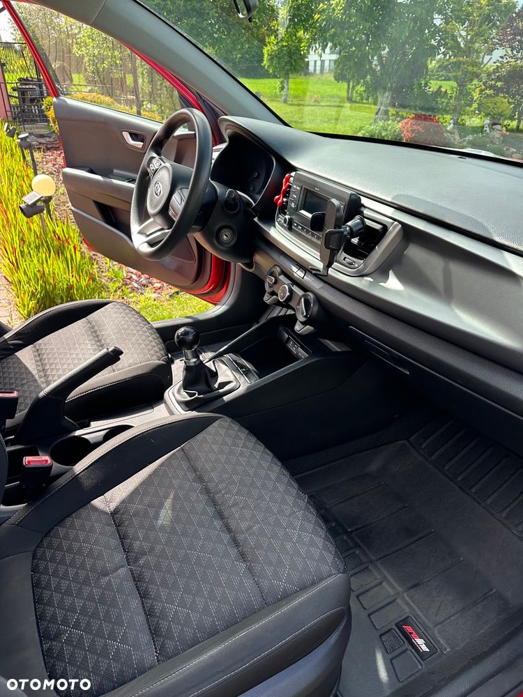 Kia Rio 1.2 M - 21
