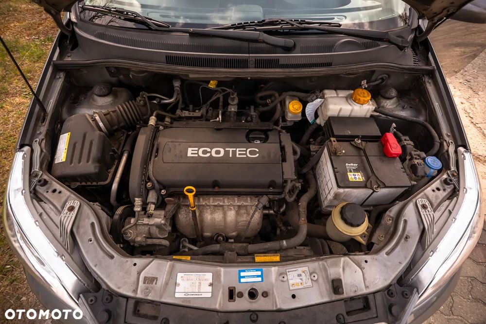 Chevrolet Aveo 1.4 LT - 33