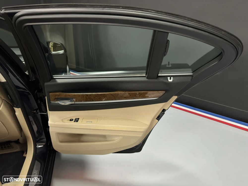 BMW 730 d Blue Performance - 29