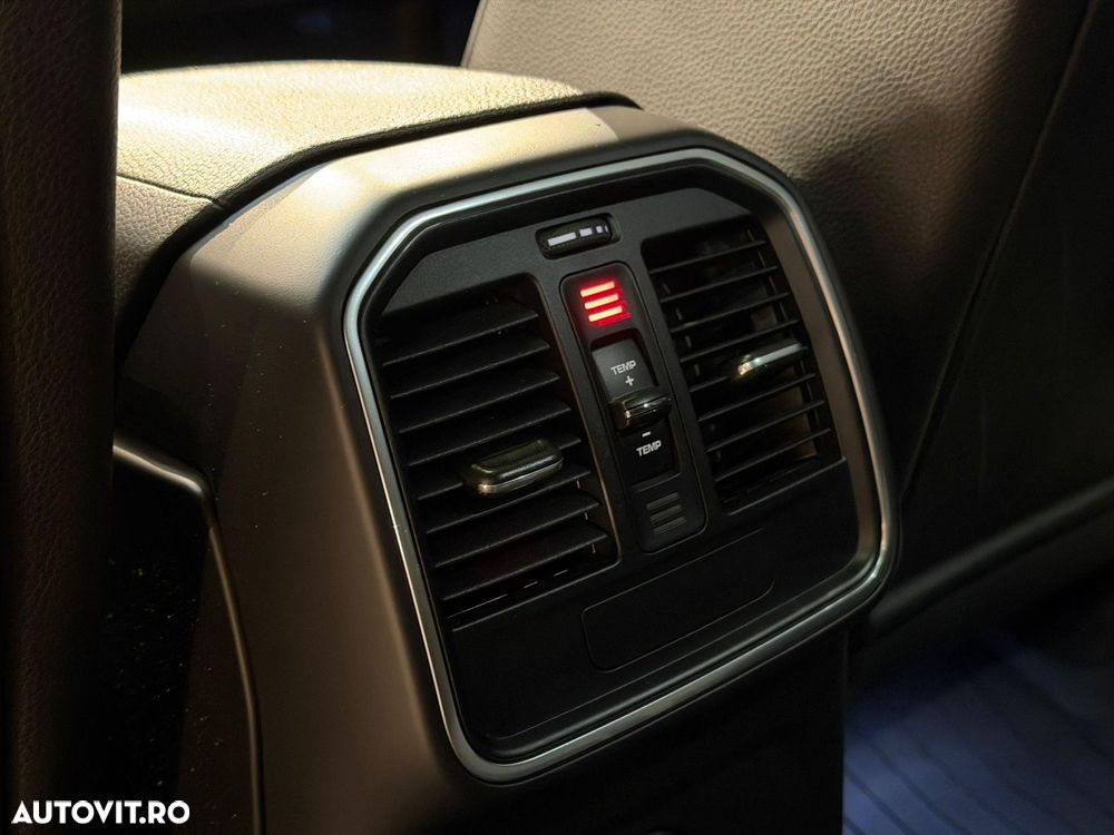 Porsche Macan Standard - 32