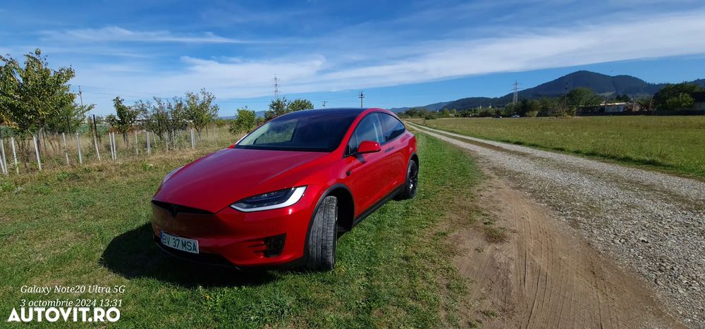 Tesla Model X - 1