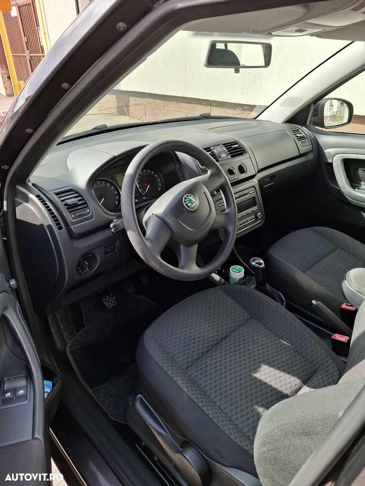 Skoda Fabia - 8