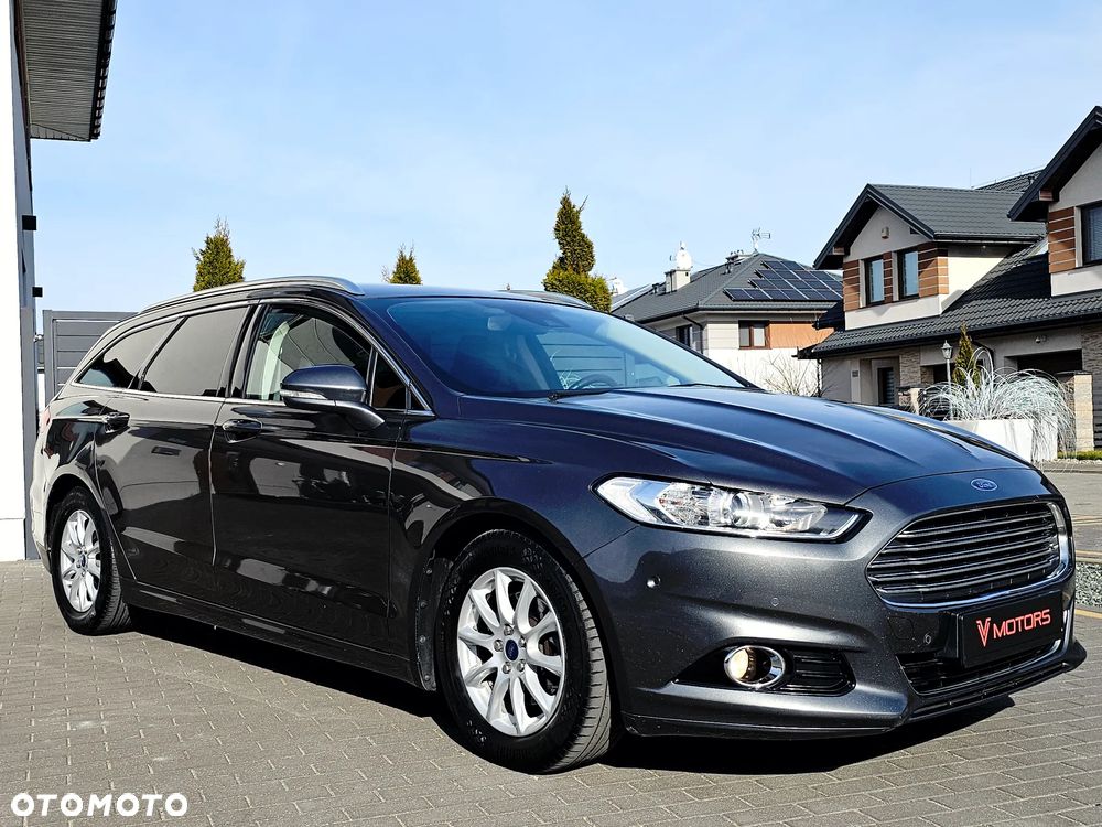 Ford Mondeo SW 1.6 TDCi ECOnetic S&S Titanium - 4