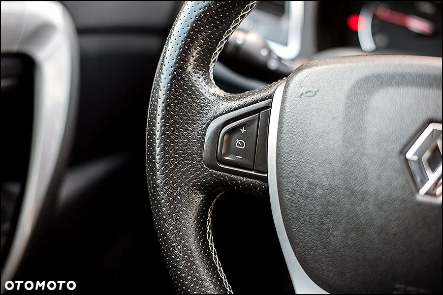 Renault Laguna dCi 110 FAP Sportway - 18